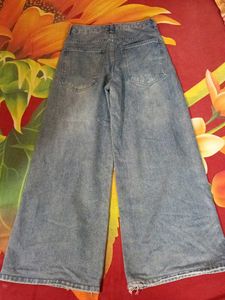 Savana darted wide leg jeans