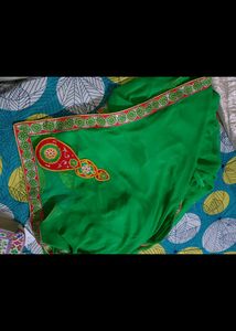 GREEN SAREE WITH EMBROIDERY BLOUSE PEICE SET