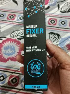 Makeup fixer