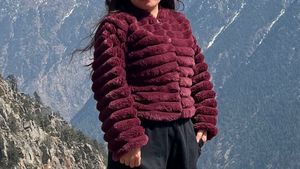 Cozy Plush Cropped Jacket