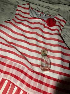 preety summer red dress