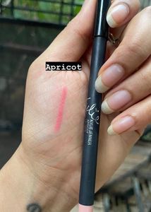 Kylie Jenner Cosmetics Lipliner Without Box