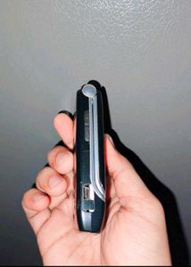 Vintage Motorola W375 Flip Phone