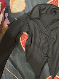 Chic Black Ruched Long Sleeve Top