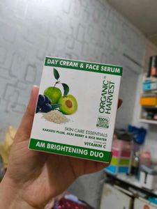 Organic Harvest Face Serum