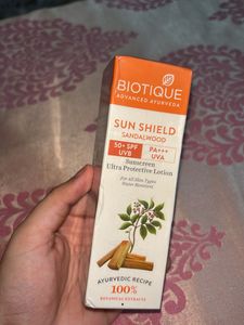 Biotique Sun Shield Sandalwood Sunscreen