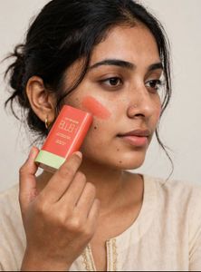 🌸 PIXI ON-THE-GLOW BLUSH TINT &amp; MOISTURE STICK 💗