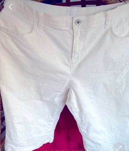 White Cotton Shorts For Teenage Girls, Size UK 16
