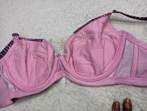 Beautiful♥️ Purple 36E♥️and Pink Bra
