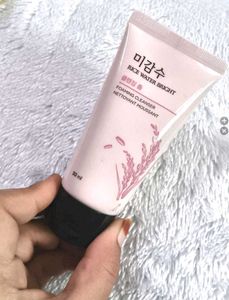The Face Shop Rice Water Bright Foaming  Wa