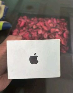 iPhone 5 Box