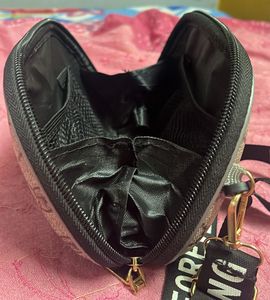 Cute Sling Bag 💓