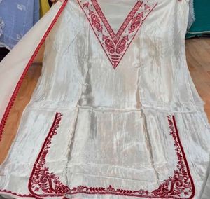 Elegant White Kurta Set with Red Embroidery