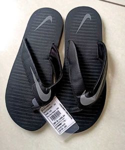 Nike Flip Flops