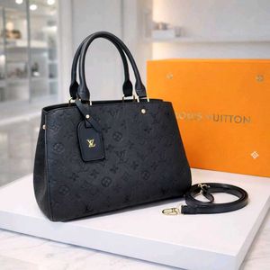 LOUIS VUITTON MONTAIGNE BAG WD magnetic box
