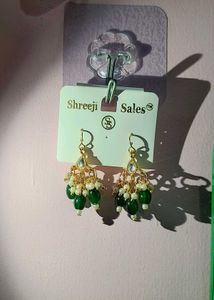 Elegant Green Dangle Earrings