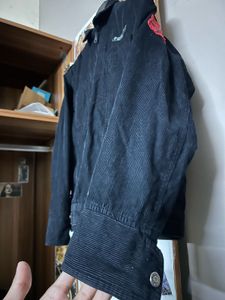 womens  Black Jacket crpped