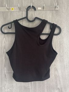 Sleek Black Ribbed Crop Top