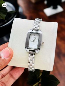 Casio For ladies watch ⌚️  PREMIUM QUALITY AT SALE