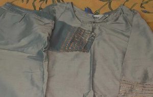 Elegant Grey Kurta Set with Trouser