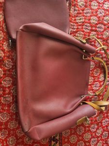 Chic Maroon Wallet with Zipper Pocket