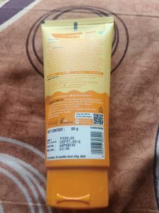 Aqualogica Glow Dewy Gel Sunscreen SPF 50