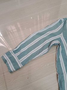 Striped V-Neck Button-Up Tunic Top