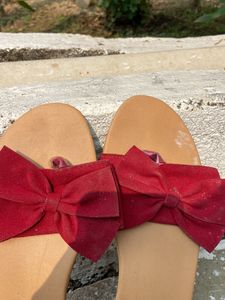 WOMEN FLAT