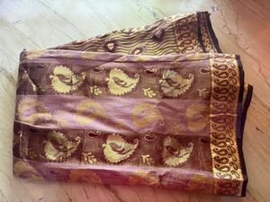 Elegant Paisley and Bird Print Saree