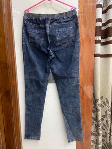 Stylish Dark Wash Denim Jeans