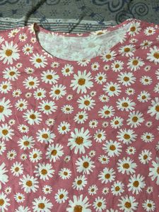 A beautiful unused crop ruffle t shirt