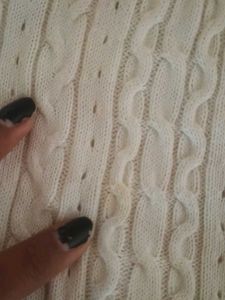 Chic Sleeveless Cable Knit Top