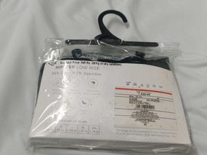 Fig pack of 3 new briefs- Size M