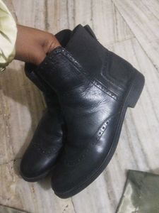 Classic Black Leather Ankle Boots