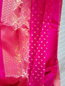 Banarasi Silk Pink Jacquard Saree With Blouse