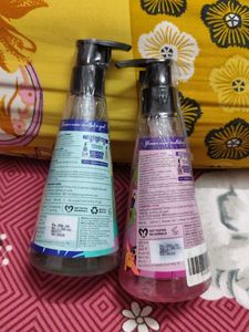 Plum Body Lovin' Shower Gels - 2 Bottles