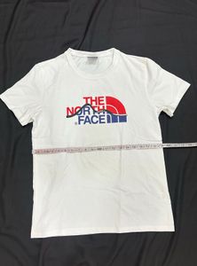 The North Face White Logo T-Shirt | Original | Siz