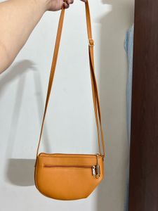 Baggit Tan Crossbody Sling Bag | Adjustable Strap