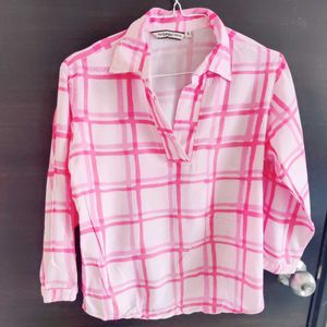 Chic Pink Plaid Collared Top