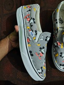 Vans x Disney Mickey Mouse Slip-On Shoes