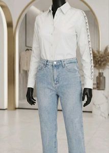 Collezione White Shirt with Elegant Shoulder Lace