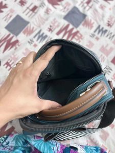 Chic Teal Bow Detail Crossbody Bag