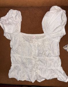 Chic White Puff Sleeve Peplum Top