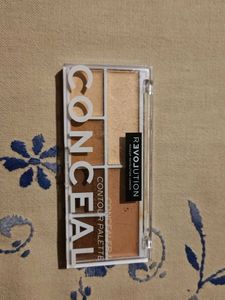 Revolution Conceal & Contour Palette
