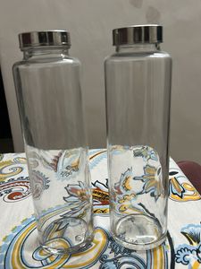 Glass bottles straight for storage water