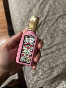 miniature replica of Gucci Flora Gardenia