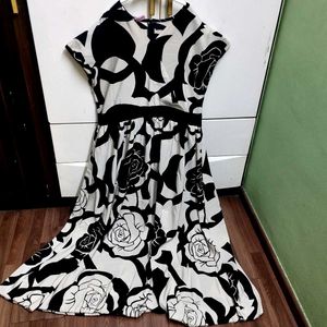 Chic Black & White Rose Print A-line  Dress