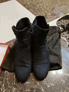 BOOTS FOR WINTER. .