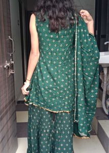 Elegant Green Kurta Set