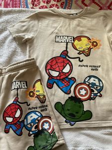 Marvel Super Heroes T-Shirt